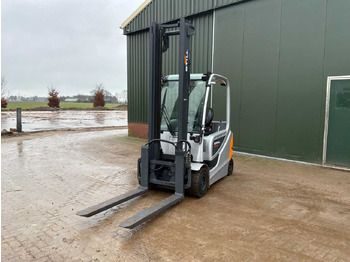 Chariot élévateur STILL RX60