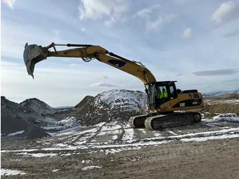 Pelle sur chenille Cat 323D LN: photos 3