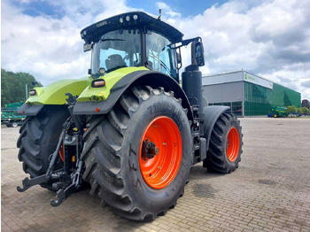 Tracteur agricole Claas AXION 950: photos 5