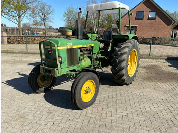 Tracteur agricole JOHN DEERE 2130
