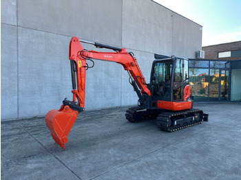 Pelle sur chenille KUBOTA