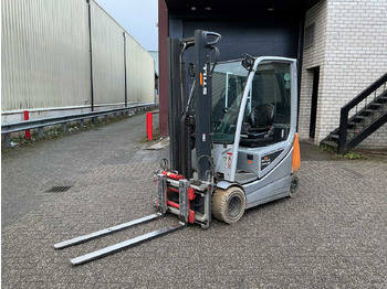 Chariot élévateur STILL RX20