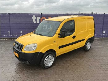 Véhicule utilitaire FIAT Doblo 1.3