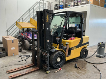 Chariot élévateur YALE