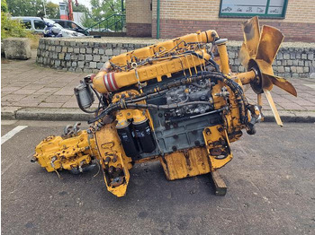 Engins de chantier LIEBHERR