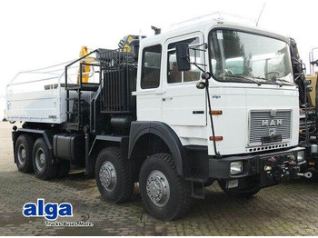 Camion plateau MAN