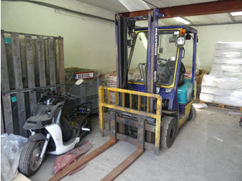 Chariot élévateur KOMATSU