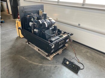 Compresseur d'air Kubota Sullair 15.5 kW 7 bar 2000 L / min Diesel Schroefcompressor: photos 2