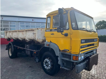 Camion porte-conteneur/ Caisse mobile DAF