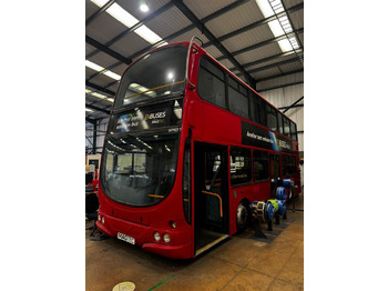 Bus à impériale VOLVO