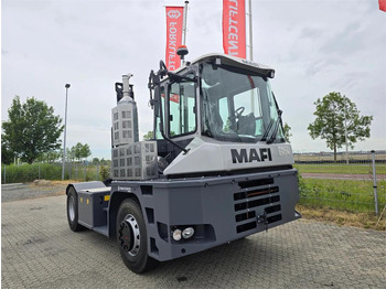 Tracteur portuaire MAFI