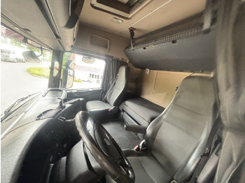 Camion à rideaux coulissants SCANIA G440: photos 4