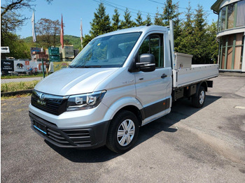 Utilitaire plateau MAN TGE
