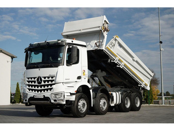 Camion benne MERCEDES-BENZ Arocs 3243