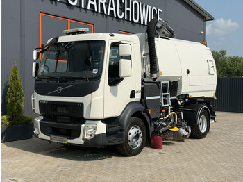 Balayeuse de voirie VOLVO FL