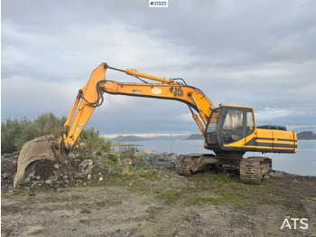 Pelle sur chenille JCB JS200LC