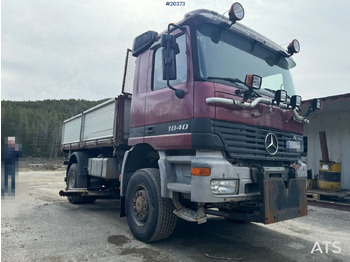 Camion benne MERCEDES-BENZ Actros 1840