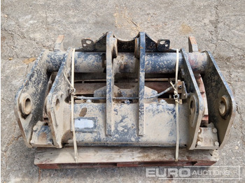 Attache rapide 2018 QH to suit Hitachi ZW180-6: photos 5