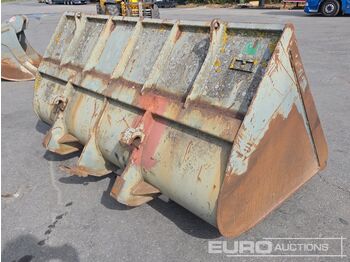 Godet Loading Bucket Merlo Telehandler: photos 3 Godet Loading Bucket Merlo Telehandler: photos 3