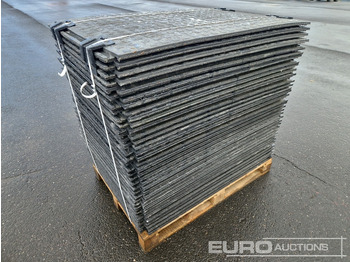 Matériel de chantier Unused Pallet of Plastic Connectable Road Plates, 1200x800x28mm, 22kg per Plate (35 of): photos 3 Matériel de chantier Unused Pallet of Plastic Connectable Road Plates, 1200x800x28mm, 22kg per Plate (35 of): photos 3