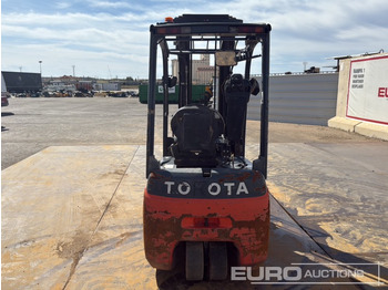 Chariot élévateur électrique 2015 Toyota 8FBET18: photos 4