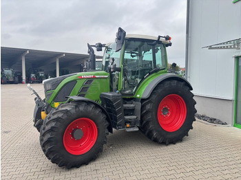 Tracteur agricole FENDT 516 Vario