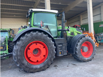 Tracteur agricole FENDT 942 Vario