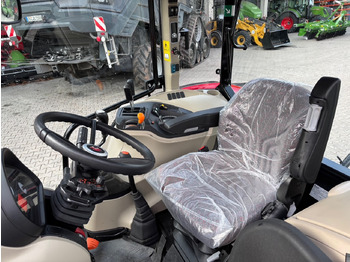 Tracteur agricole Massey Ferguson 4708 M Cab: photos 3 Tracteur agricole Massey Ferguson 4708 M Cab: photos 3