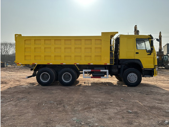 Camion benne pour transport de silo SINOTRUK Howo Dump truck 371: photos 4