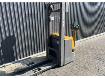 Gerbeur JUNGHEINRICH EJC