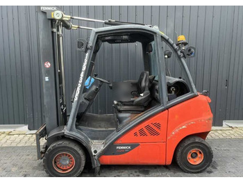Chariot élévateur à gaz Linde H25T-02: photos 2
