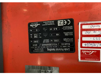 Chariot à mât rétractable Linde R12B: photos 4 Chariot à mât rétractable Linde R12B: photos 4