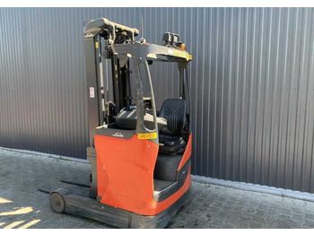 Chariot à mât rétractable Linde R12B: photos 3 Chariot à mât rétractable Linde R12B: photos 3