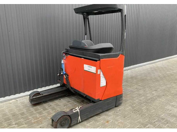 Chariot à mât rétractable LINDE R14