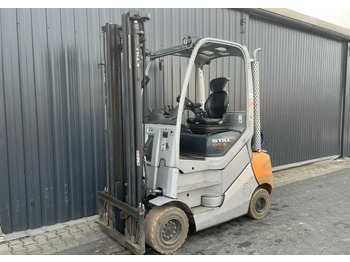 Chariot élévateur à gaz STILL RX70