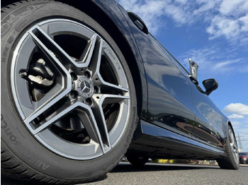 Voiture Mercedes-Benz CLA 180 Shooting Brake+AMG+Distr+AHK+RFK+: photos 5