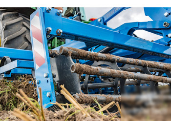 Bineuse Inter-Tech cultivating and sowing unit 2.7m BAU01: photos 5 Bineuse Inter-Tech cultivating and sowing unit 2.7m BAU01: photos 5