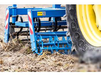 Bineuse Inter-Tech cultivating and sowing unit 2.7m BAU01: photos 3 Bineuse Inter-Tech cultivating and sowing unit 2.7m BAU01: photos 3