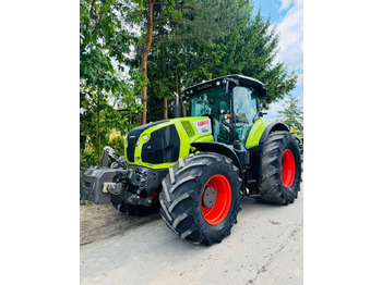 Tracteur agricole CLAAS Axion 850