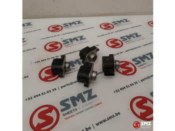 Moteur et pièces pour Voiture Mercedes-Benz Occ set van 4 magneetventielen AMG C63S Mercedes: photos 3