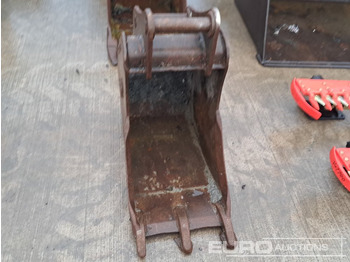 Godet 18" Geith Digging Bucket 50mm Pin to suit 6-8 Ton Excavator: photos 5 Godet 18" Geith Digging Bucket 50mm Pin to suit 6-8 Ton Excavator: photos 5