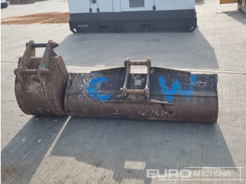 Godet 60" Ditching, 18" Digging Bucket 45mm Pin to suit 4-6 Ton Excavator: photos 4