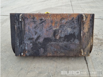 Godet 60" Loading Bucket to suit Telehandler: photos 4