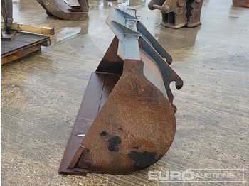 Godet 70" Loading Bucket to suit Telehandler: photos 2 Godet 70" Loading Bucket to suit Telehandler: photos 2