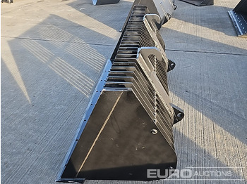 Godet neuf 90" Skeleton Bucket to suit Telehandler: photos 2 Godet neuf 90" Skeleton Bucket to suit Telehandler: photos 2