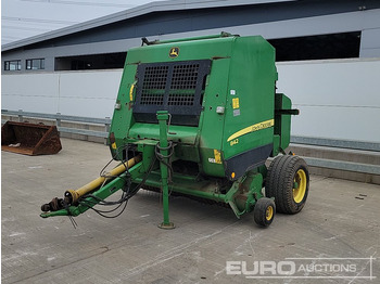 Machine agricole JOHN DEERE