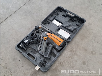 Matériel de chantier CASE