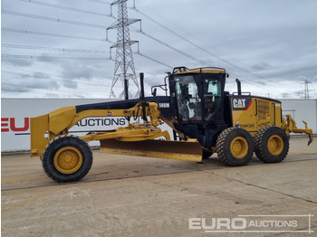 Niveleuse CATERPILLAR 140M