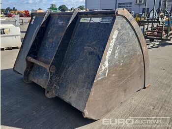 Godet Eastern 90" Loading Bucket to suit Manitou Telehandler: photos 5