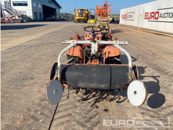 Micro tracteur Kubota B7000: photos 4